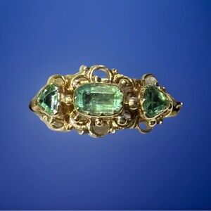 18ct Gold 19thC Emerald Ring Filigree Antique